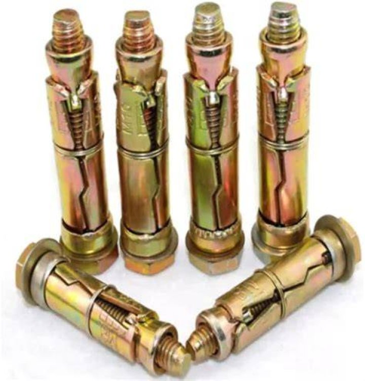 Is yellow zinc plated rust proof?